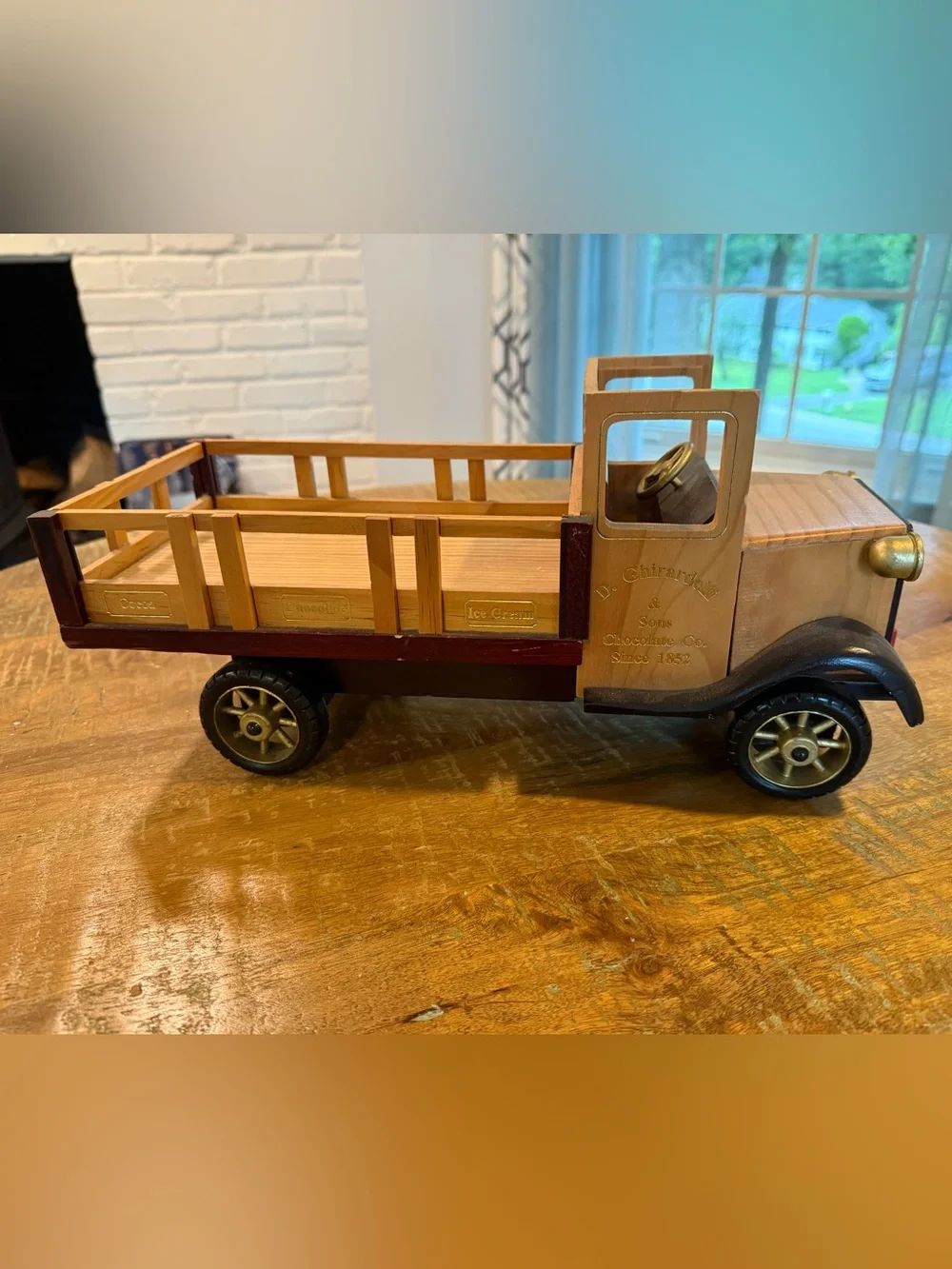 Vintage-D. Ghirardelli & Sons Chocolate Co.. Wooden Flatbed Truck